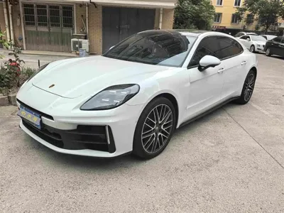 Porsche Panamera · 2024 год