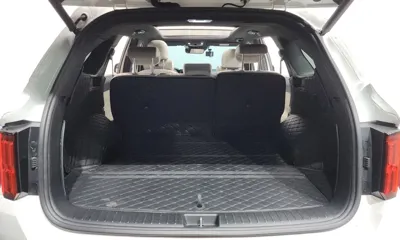 Kia Sorento 2023, 39142 км, за 22252.86 USD - фото 20