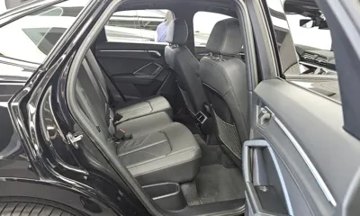 Audi Q3 2023, 48951 км, за 35097.99 USD - фото 12