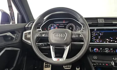 Audi Q3 2023, 48951 км, за 35097.99 USD - фото 13