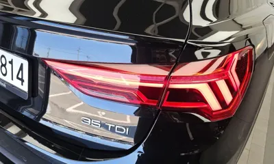 Audi Q3 2023, 48951 км, за 35097.99 USD - фото 23