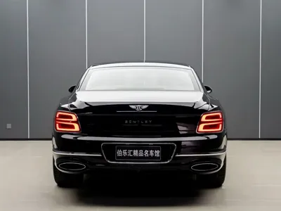 Bentley Flying Spur 2021, 39000 км, за 260147.99 USD - фото 6