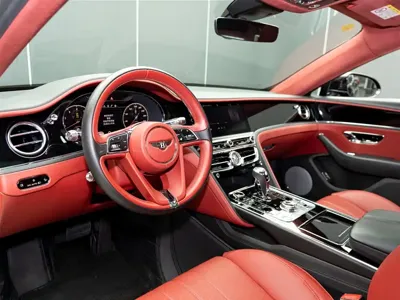 Bentley Flying Spur 2021, 39000 км, за 260147.99 USD - фото 9