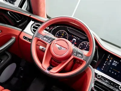 Bentley Flying Spur 2021, 39000 км, за 260147.99 USD - фото 16