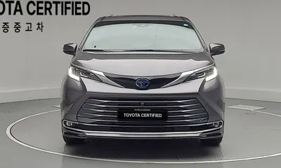 Toyota Sienna 2023, 49957 км, за 34790.6 USD