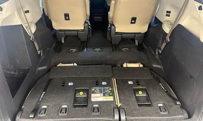 Toyota Sienna 2023, 49957 км, за 34790.6 USD - фото 20