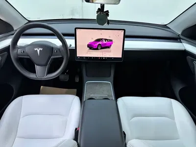 Tesla Model Y 2022, 53000 км, за 21986.31 USD - фото 7