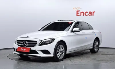 Mercedes-Benz C-Class · 2020 год