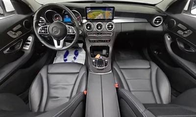 Mercedes-Benz C-Class 2020, 125130 км, за 11826.89 USD - фото 7