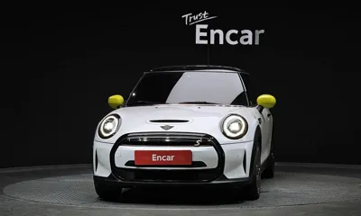 MINI Cooper 2024, 25496 км, за 14325.74 USD