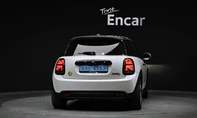 MINI Cooper 2024, 25496 км, за 14325.74 USD
