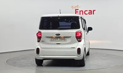 Kia Ray 2021, 104090 км, за 4755.7 USD