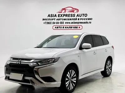 Mitsubishi Outlander · 2023 год
