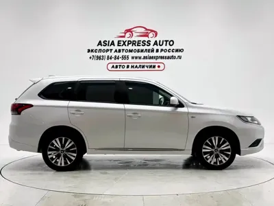Mitsubishi Outlander 2023, 44000 км, за 14460.8 USD