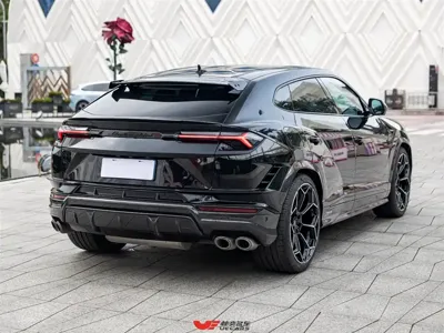 Lamborghini Urus 2023, 34000 км, за 439726.24 USD