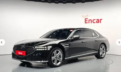 Genesis G90