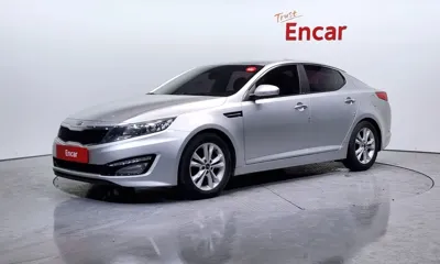 Kia K5 · 2011 год