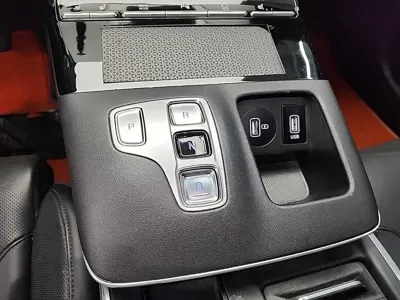 Hyundai Grandeur 2020, 218109 км, за 8008.4 USD - фото 8