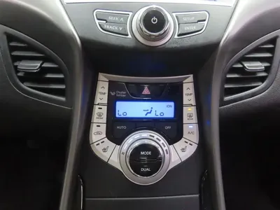 Hyundai Avante 2012, 118414 км, за 3055.32 USD - фото 12