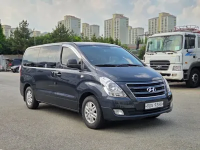Hyundai Starex 2016, 181063 км, за 4493.06 USD