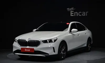 BMW 5-Series · 2025 год