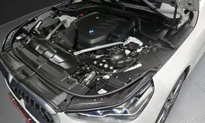 BMW 5-Series 2025, 18243 км, за 35623.73 USD - фото 6