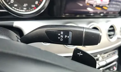 Mercedes-Benz E-Class 2018, 67993 км, за 14410.37 USD - фото 9