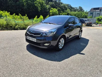 Kia Pride 2014, 128769 км, за 2356.57 USD