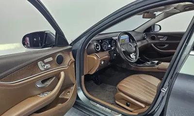 Mercedes-Benz E-Class 2017, 116705 км, за 12884.04 USD - фото 10