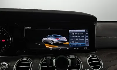 Mercedes-Benz E-Class 2017, 116705 км, за 12884.04 USD - фото 18