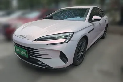 BYD Seal · 2024 год