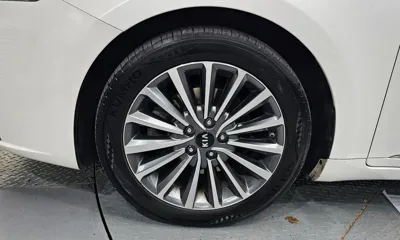 Kia K7 2016, 211469 км, за 5856.68 USD