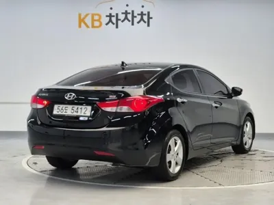 Hyundai Avante 2013, 82865 км, за 3610.35 USD