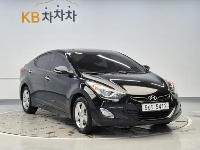 Hyundai Avante 2013, 82865 км, за 3610.35 USD