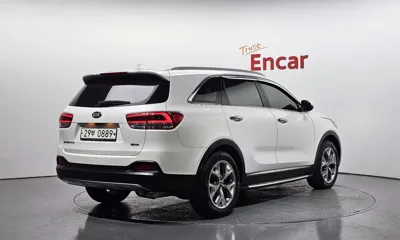 Kia Sorento 2016, 192467 км, за 7284.76 USD