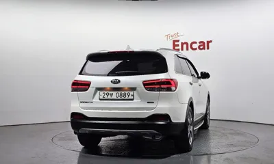 Kia Sorento 2016, 192467 км, за 7284.76 USD