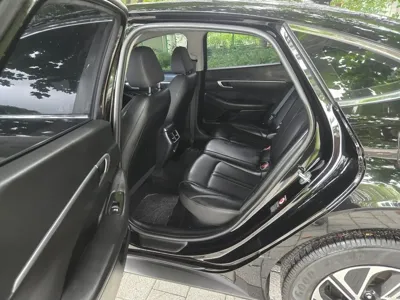 Hyundai Sonata 2022, 83249 км, за 12245.02 USD - фото 11