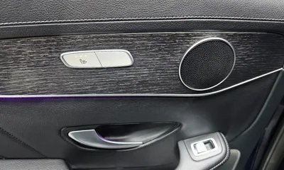 Mercedes-Benz GLC-Class 2023, 31167 км, за 30054.67 USD - фото 29