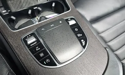 Mercedes-Benz GLC-Class 2023, 31167 км, за 30054.67 USD - фото 33