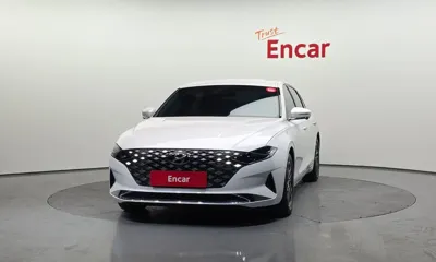 Hyundai Grandeur 2022, 49426 км, за 17707.3 USD