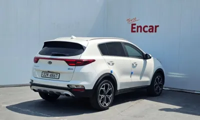 Kia Sportage 2019, 84368 км, за 10113.7 USD