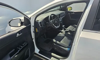Kia Sportage 2019, 84368 км, за 10043.32 USD - фото 10