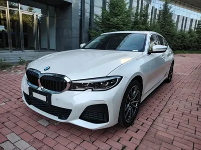 BMW 3 Series · 2022 год