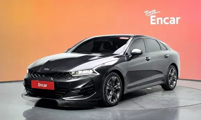 Kia K5 · 2020 год
