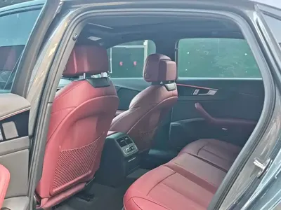 Audi A4L 2025, 8300 км, за 22895.57 USD - фото 6