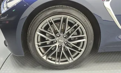 Genesis G70 2019, 118079 км, за 11809.11 USD
