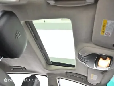 Maserati Quattroporte 2016, 100010 км, за 16459.56 USD - фото 19