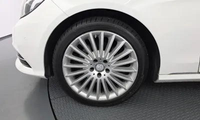 Mercedes-Benz E-Class 2015, 147562 км, за 5659.65 USD