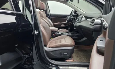 Kia Sorento 2017, 76211 км, за 10496.26 USD - фото 26