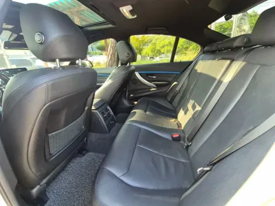 BMW 3-Series 2017, 68135 км, за 12230.04 USD - фото 9